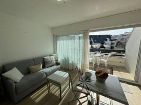 Confortable studio, wifi, parking, proche plage